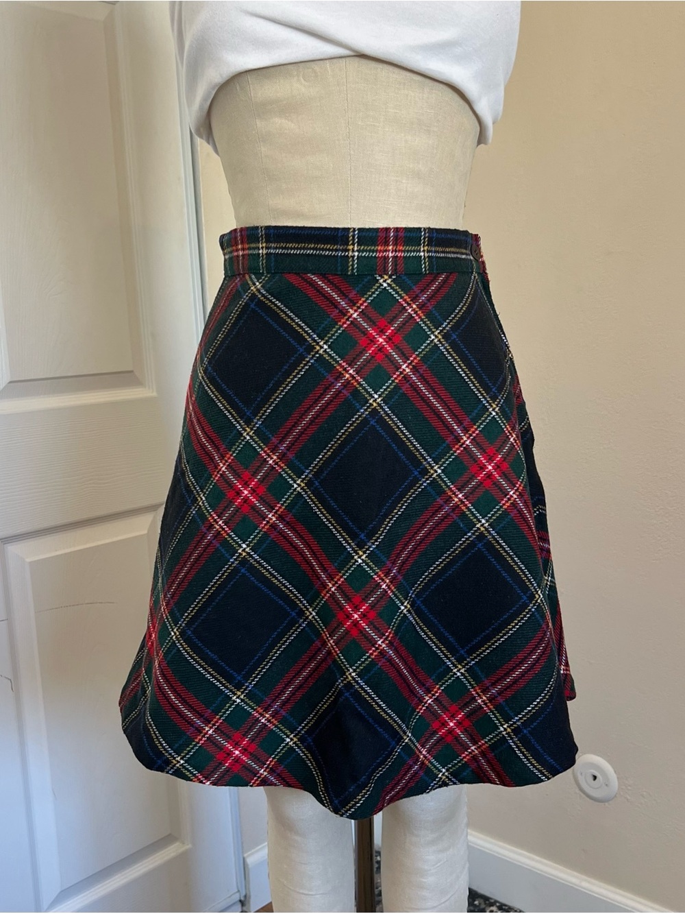 Vintage Express Wool Blend Plaid Skirt